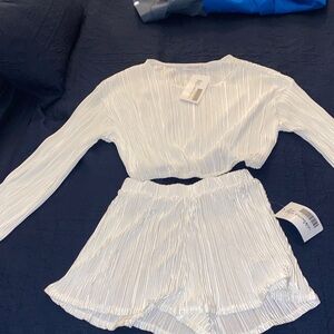 12th Tribe White Textured Matching Set